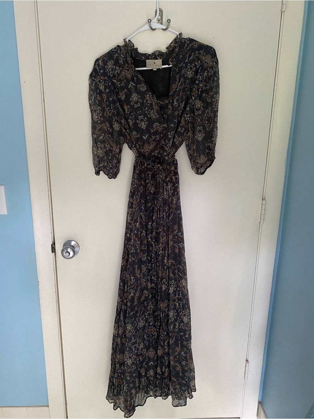 Hannah Artwear Maxi Dress in Ashbee Size 1/US Small